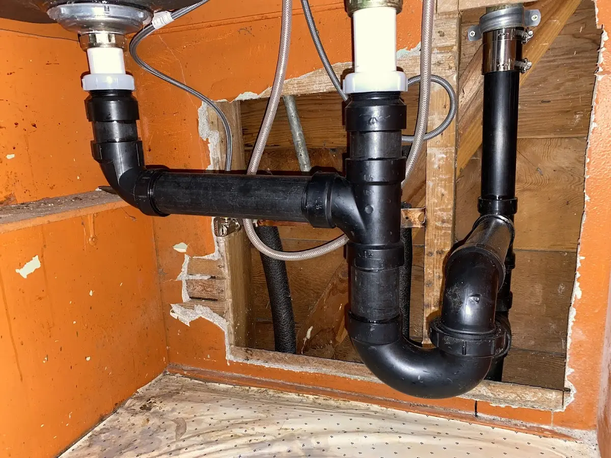 Professional Pipe Bursting equipment and tools on the job in Midland